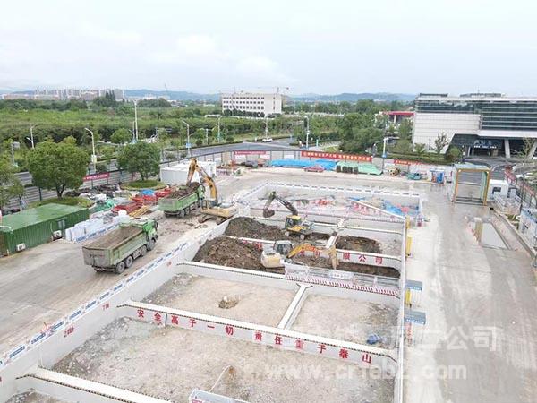 中铁一局二公司杭德市域铁路项目全线首个深基坑开挖